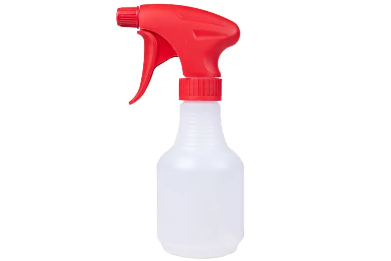 Adjustable Fine-Mist Spray Bottle – 8 Oz, Refillable & Ergonomic 1