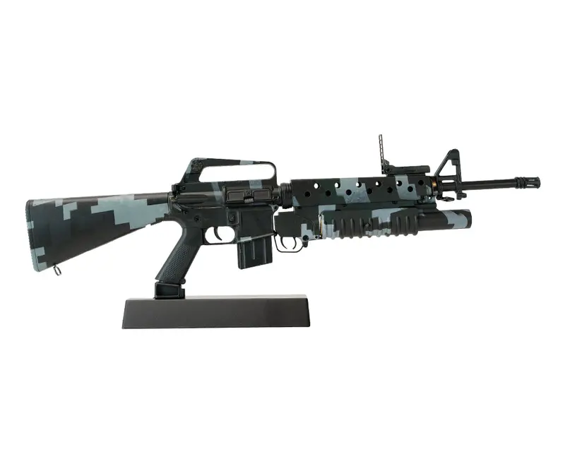M16A1 1:3 Scale Model – Limited Edition Release 1
